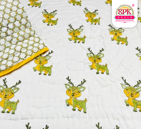 soft cotton baby quilt with cartoon print White with cartoon Designs