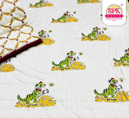 protective baby blanket spk dezin White with Animal Dezins